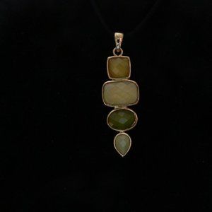 Multi-green necklace